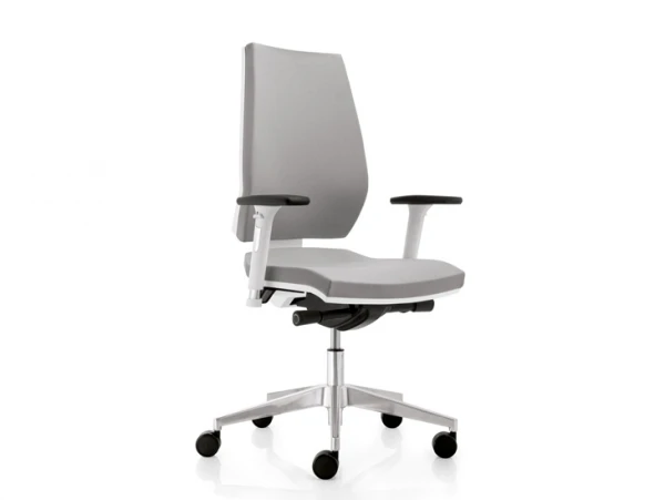 Кресло для сотрудника Queen +. Фото 1